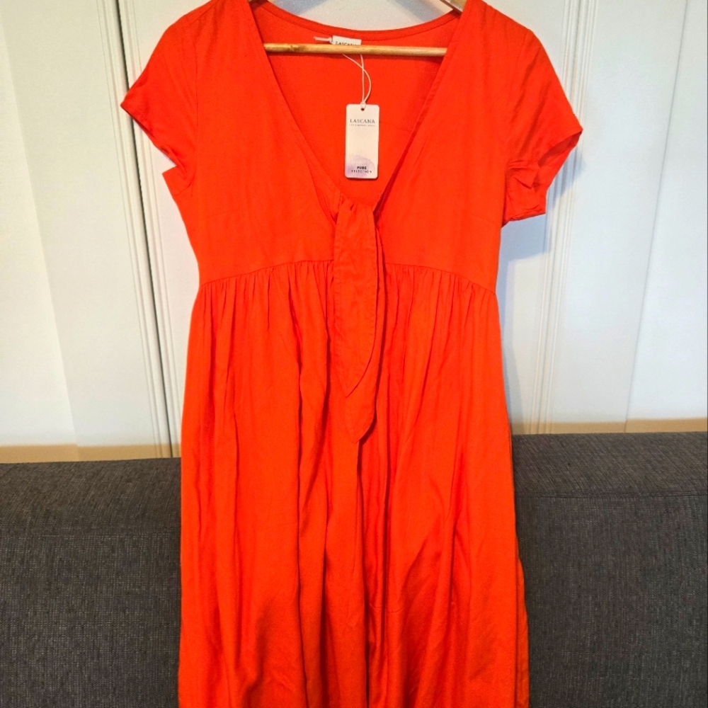 LACAUSA Women's Vibrant Orange Midi Dress